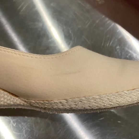 Beacon vintage 👠 embroidered beige shoes - Picture 4 of 8